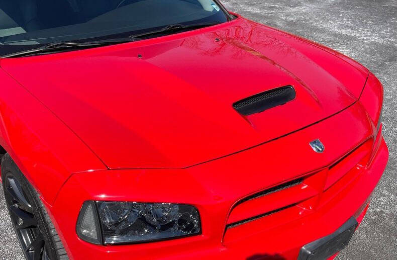 2007 Dodge Charger SRT-8