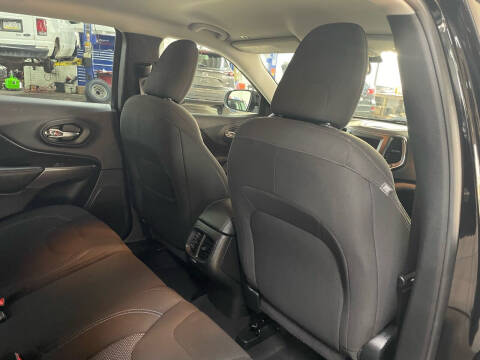 2019 Jeep Cherokee Latitude