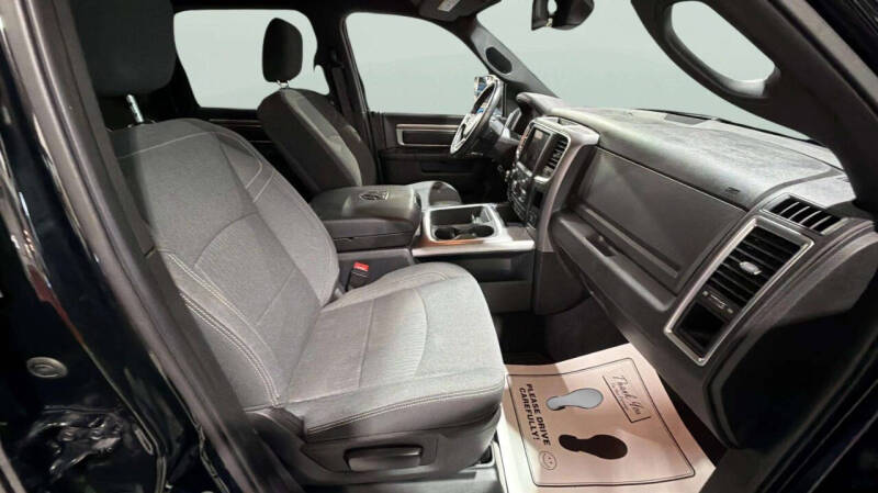 2022 RAM 1500 Classic SLT