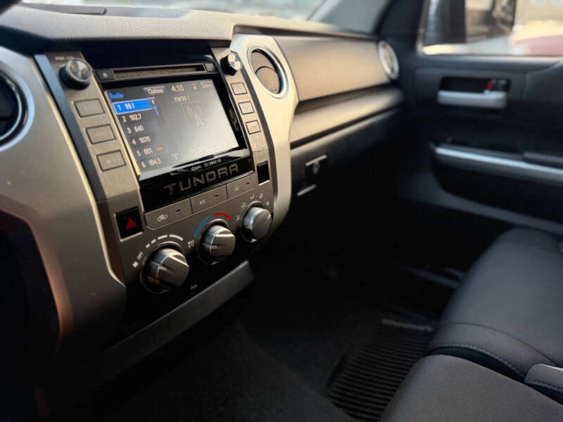 2016 Toyota Tundra SR5