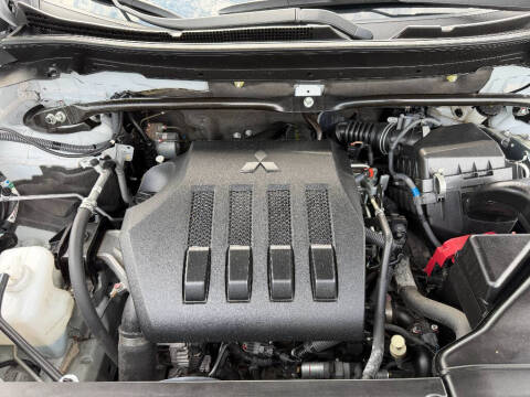 2025 Mitsubishi Eclipse Cross SE