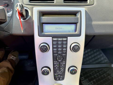 2011 Volvo C70 T5