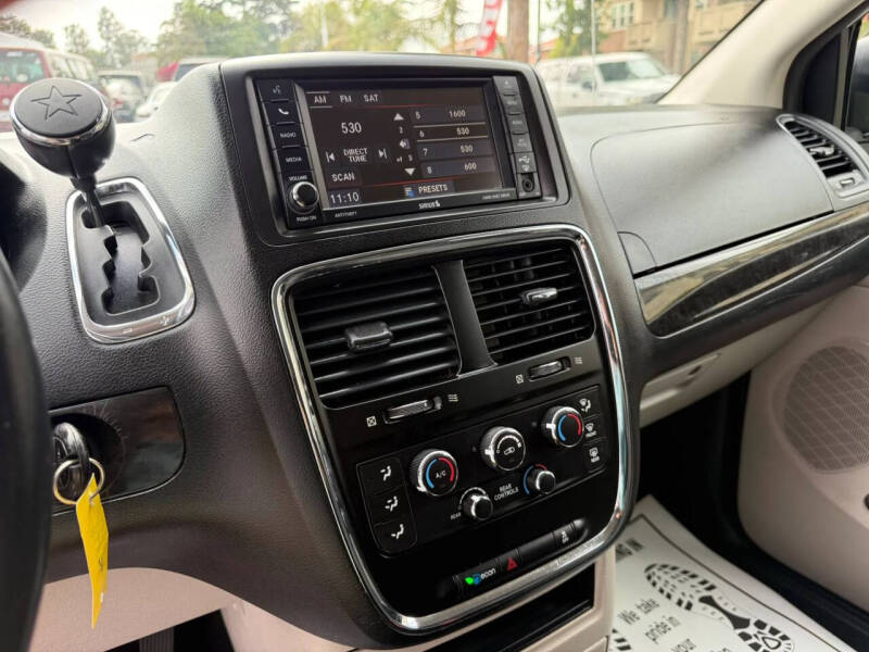 2017 Dodge Grand Caravan