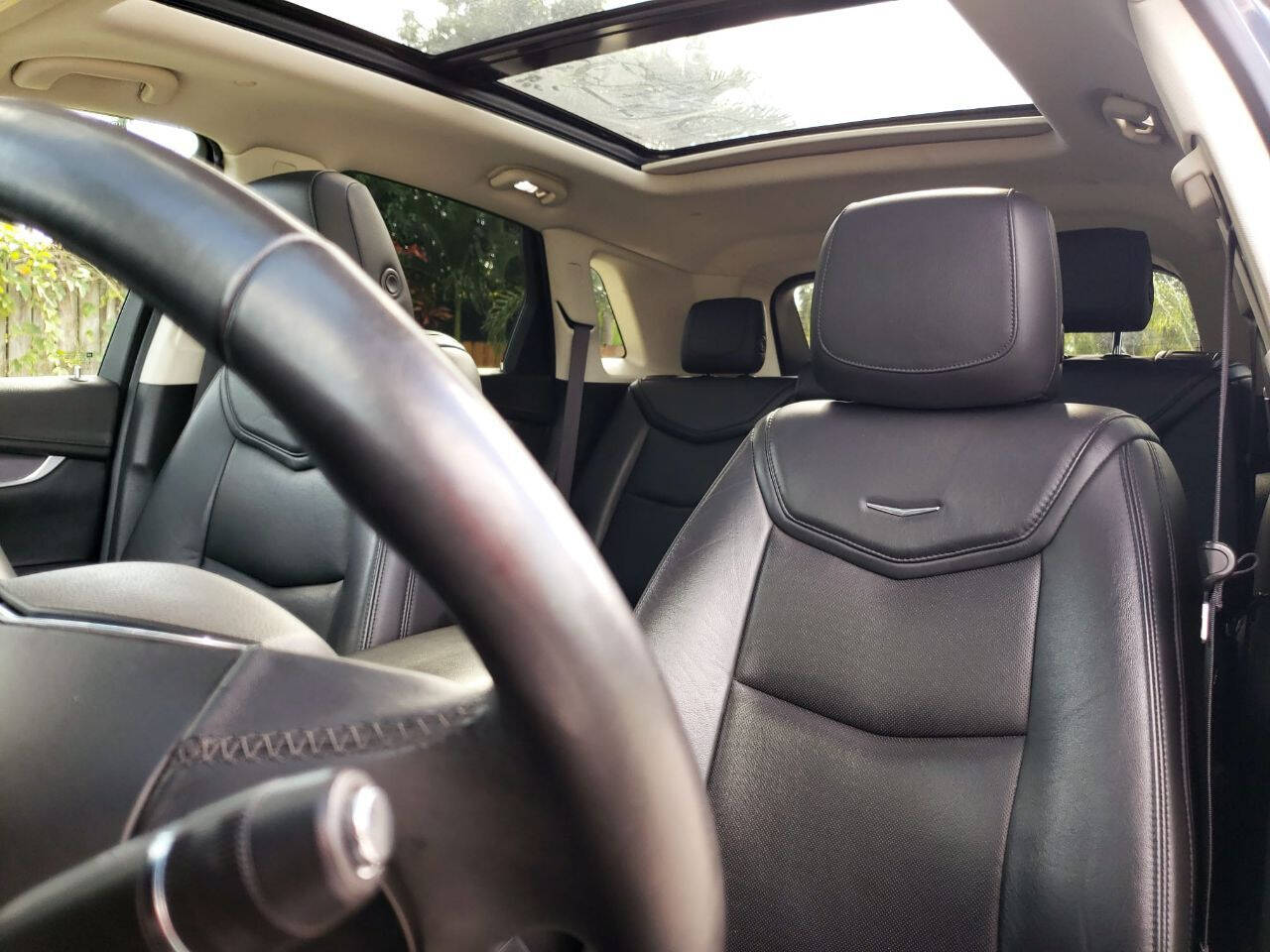 2017 Cadillac XT5  - $18,120
