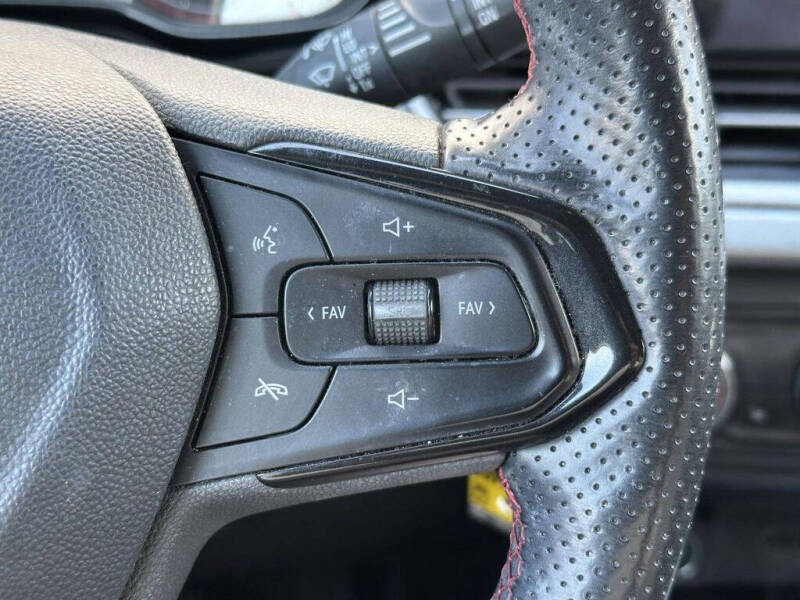 2024 Chevrolet Trax RS