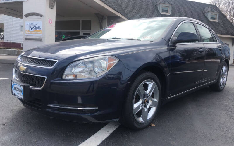 2009 Chevrolet Malibu for sale at Intown Auto Mart in Erie PA