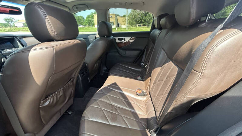 2012 Infiniti FX35