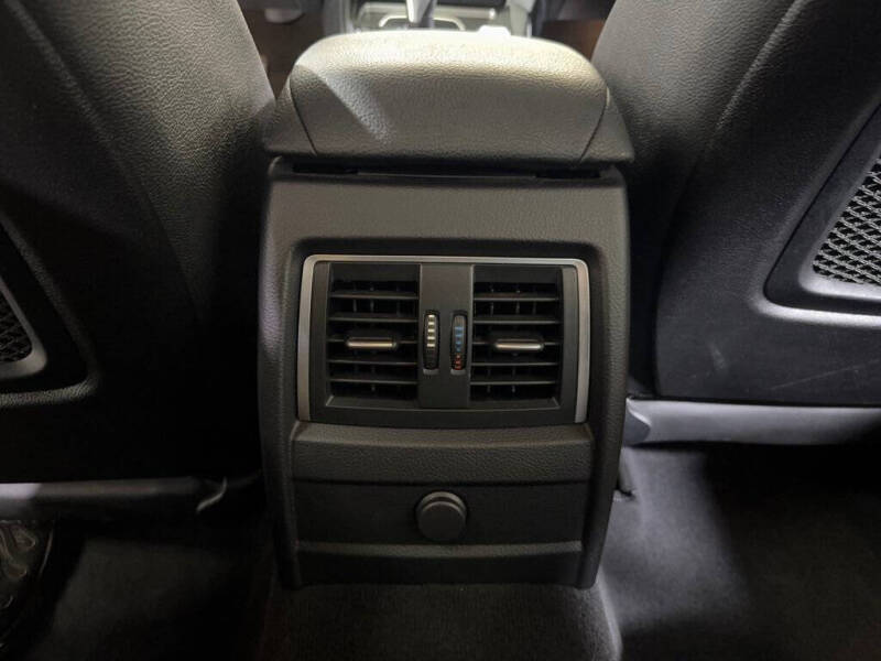 2018 BMW 3 Series 330i