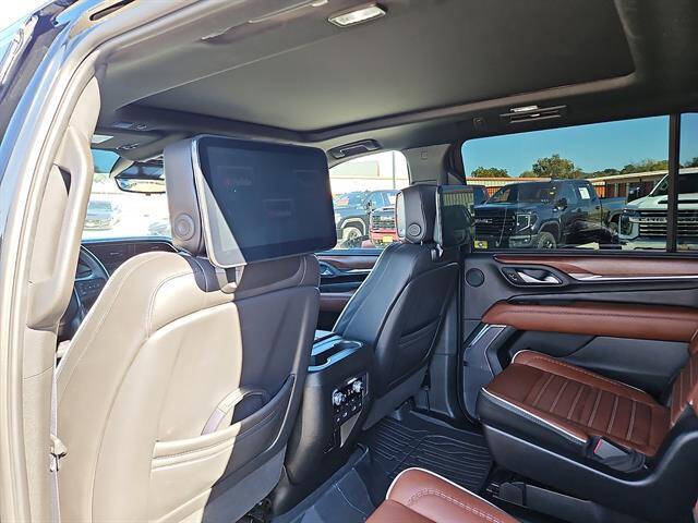 2023 GMC Yukon XL Denali Ultimate