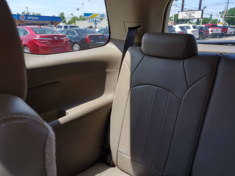 2013 GMC Acadia Denali