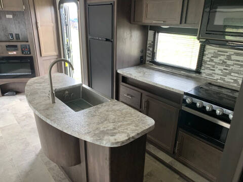 2020 Dutchmen Coleman Lantern 337BH