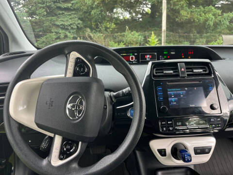 2017 Toyota Prius Two