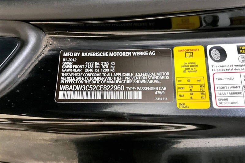 2012 BMW 3 Series 328i