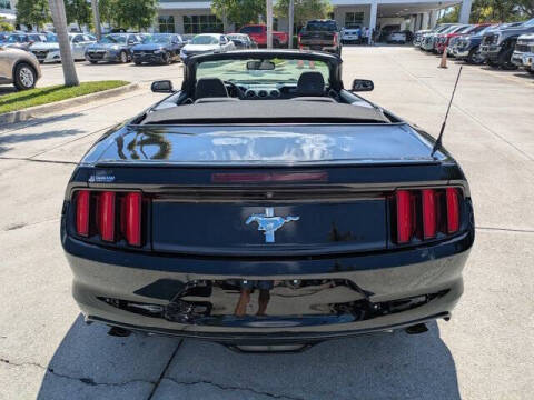 2015 Ford Mustang V6