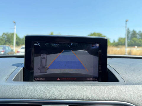 2016 Audi Q3 2.0T Premium Plus