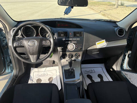 2011 Mazda MAZDA3 i Touring