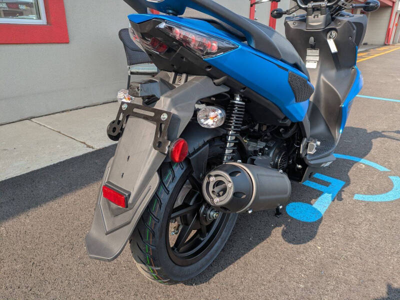 2025 Kymco Super 8 50