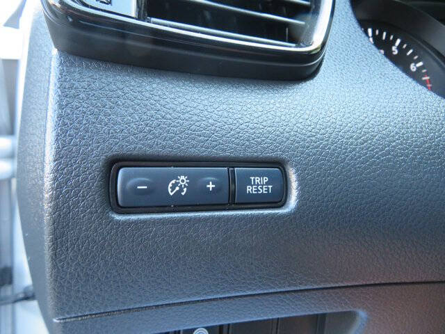 2022 Nissan Rogue Sport S