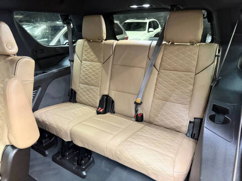 2023 Cadillac Escalade Sport