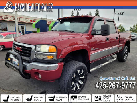 2006 GMC Sierra 2500HD for sale at BAYSIDE AUTO SALES in Everett WA