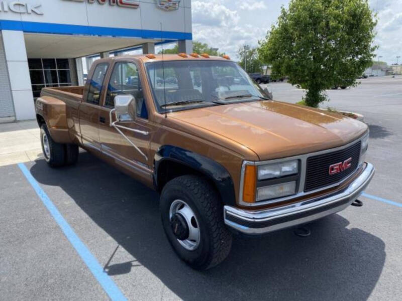 1990 GMC Sierra's photo