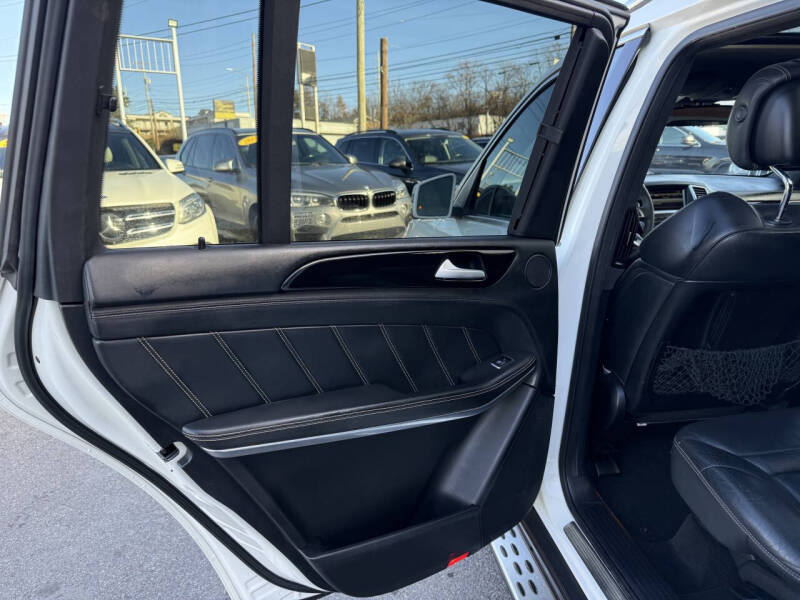 2016 Mercedes-Benz GL-Class AMG GL 63