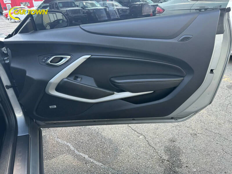 2023 Chevrolet Camaro LT