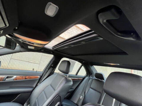 2012 Mercedes-Benz C-Class