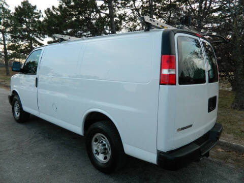 2019 Chevrolet Express 2500