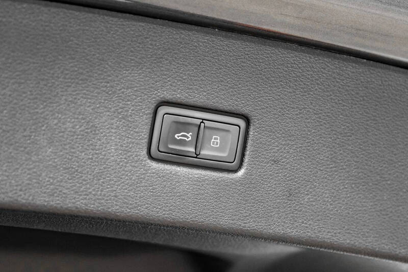 2021 Audi SQ8 4.0T quattro Prestige