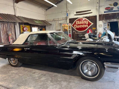 1965 Ford Thunderbird