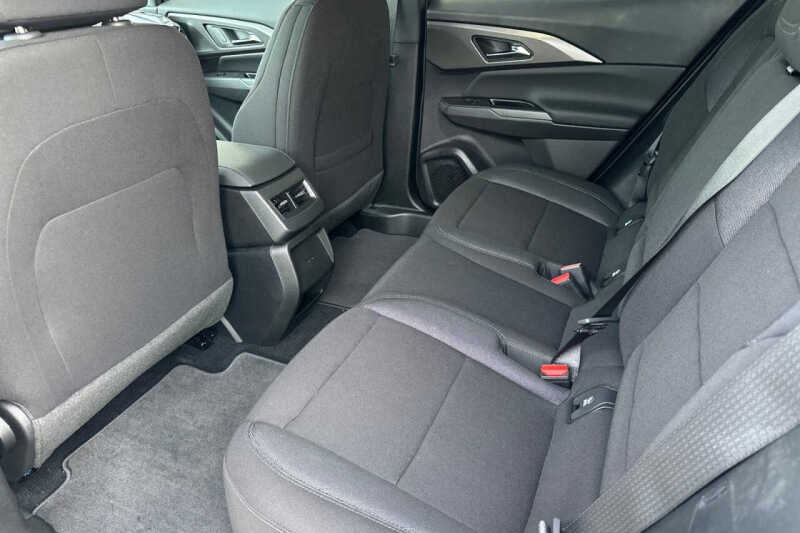 2026 Chevrolet Equinox EV LT 1