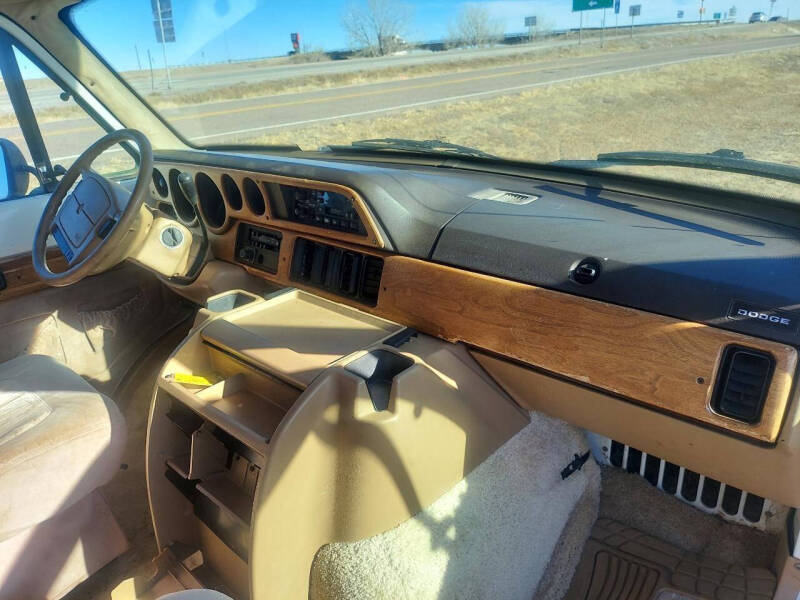 1996 Dodge Ram Van 2500