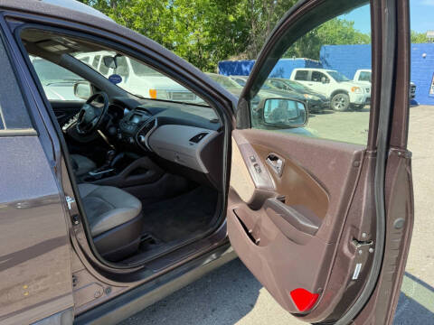 2014 Hyundai Tucson SE