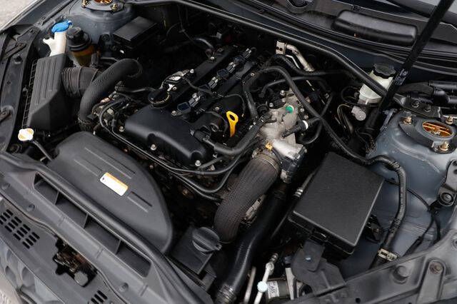 2011 Hyundai Genesis Coupe 2.0T