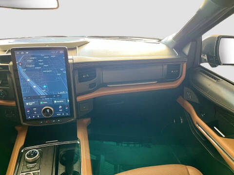 2024 Ford Expedition Platinum