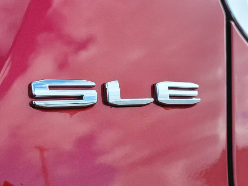 2023 GMC Acadia SLE