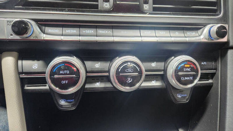 2019 Genesis G70 3.3T Advanced