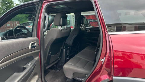 2018 Jeep Grand Cherokee Laredo E
