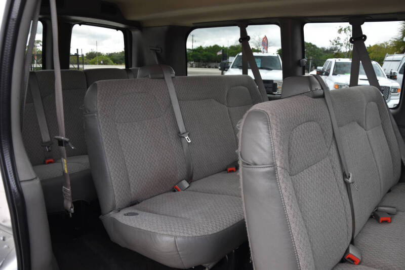 2016 Chevrolet Express LS 2500