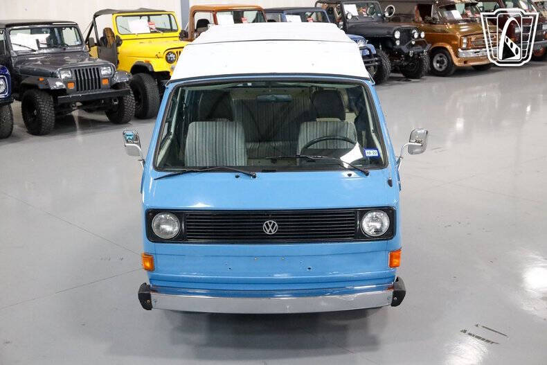 1982 Volkswagen Vanagon Camper