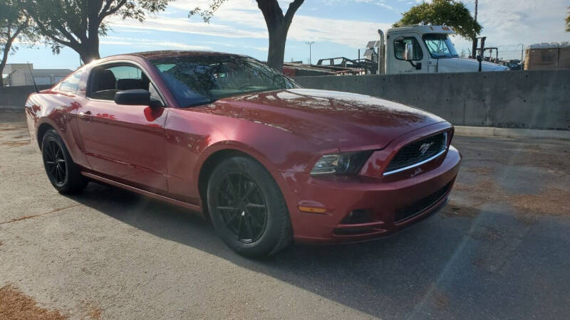 2014 Ford Mustang V6