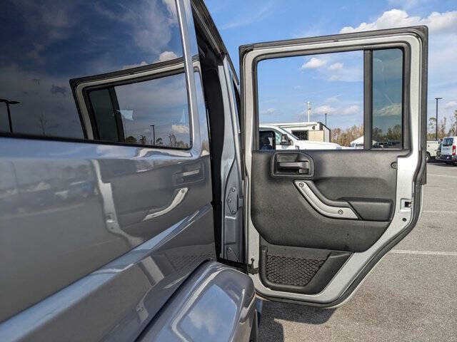 2017 Jeep Wrangler Unlimited Sahara