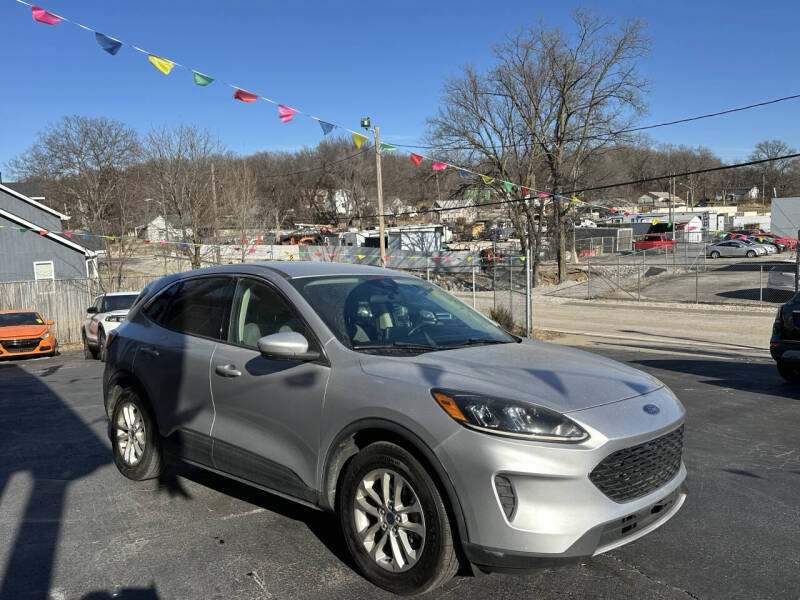 2020 Ford Escape SE
