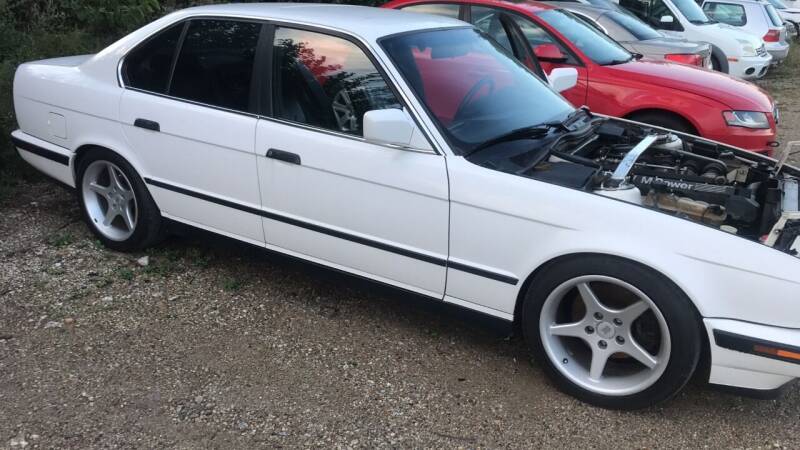 1991 BMW 5 Series for sale at CARZ R US 1 in Armington IL