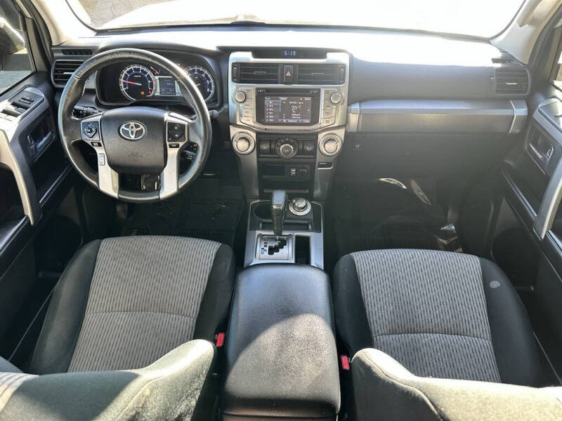 2017 Toyota 4Runner SR5