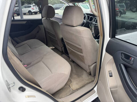 2004 Toyota 4Runner SR5