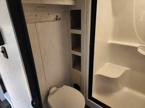 2022 Heartland BIG HORN M37RD