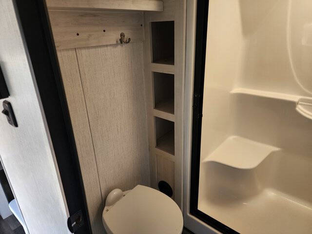 2022 Heartland BIG HORN M37RD