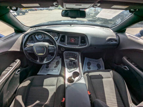 2016 Dodge Challenger SXT